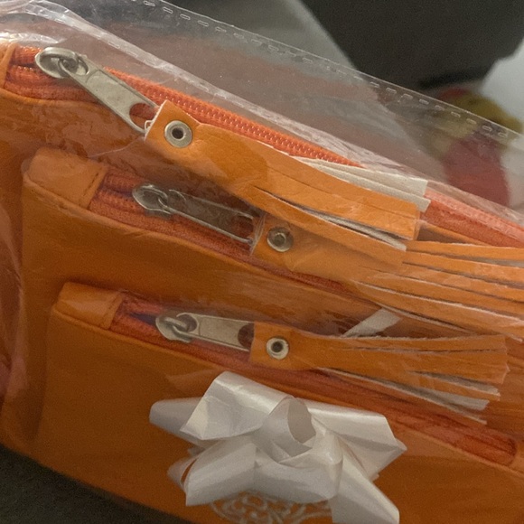 Set of three pouches makeup bags toilotry bags - Picture 3 of 5